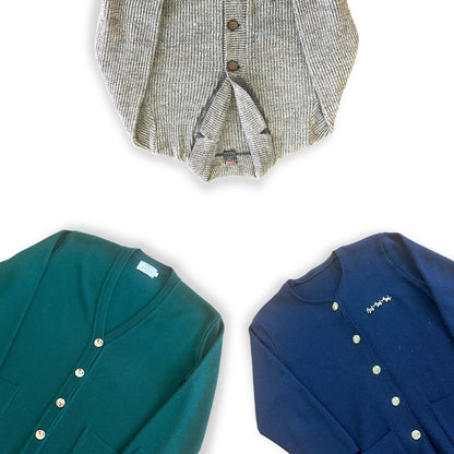 Cardigans vintage colorés en gros pour boutique de vêtements rétro