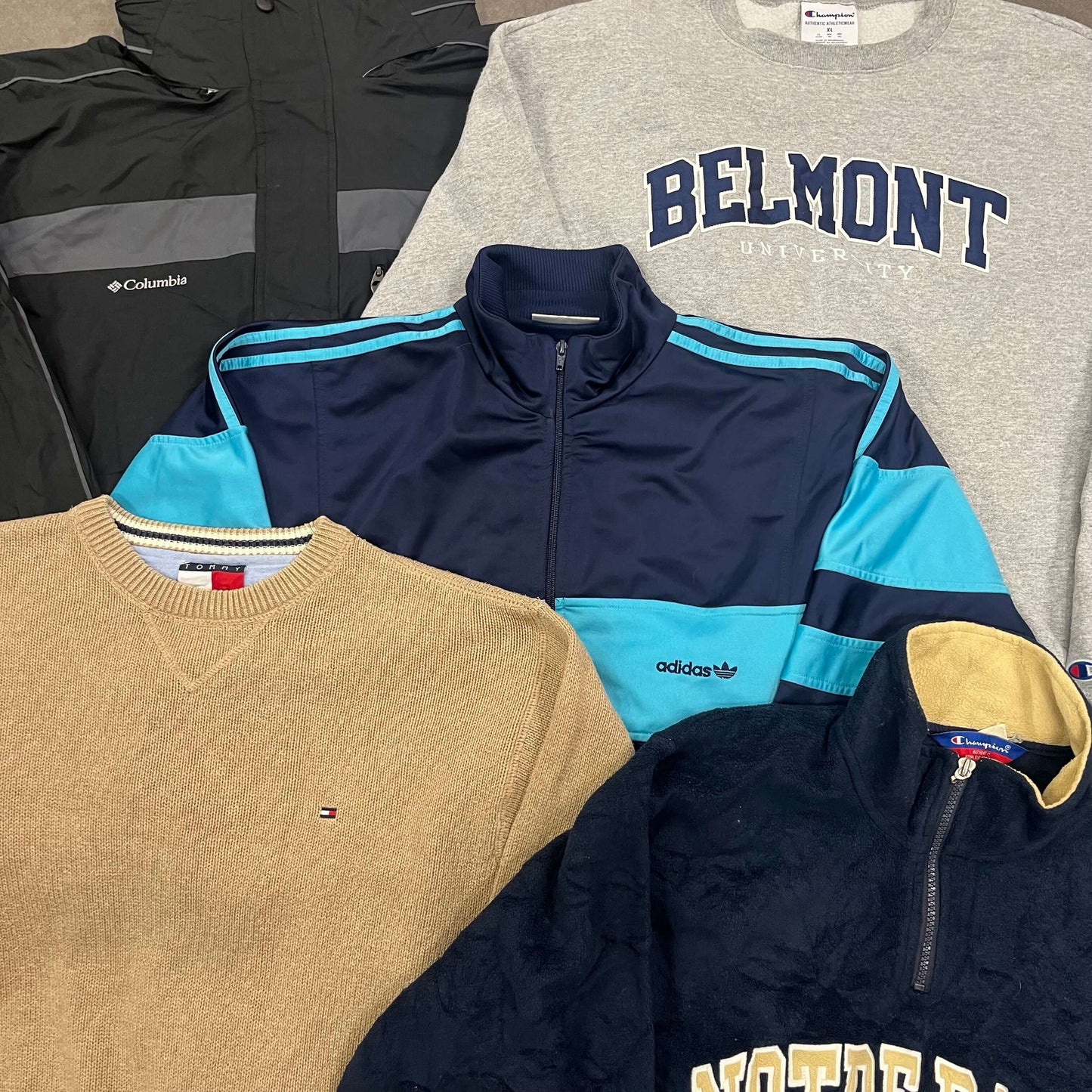 Lot n°60 mix hiver vintage – vêtements hiver en gros pour friperies