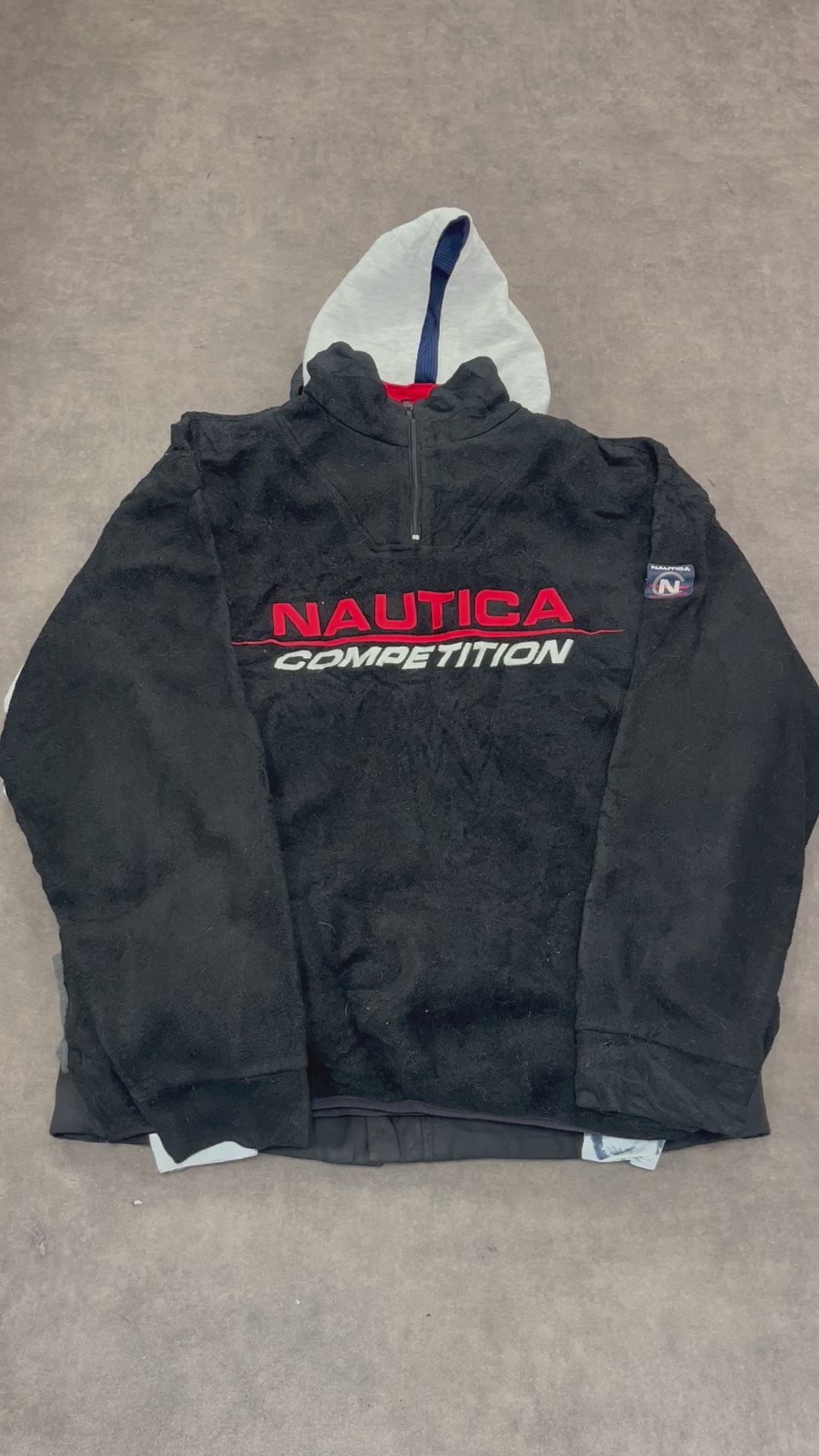 Détail vêtement vintage du lot mix hiver – qualité grade A