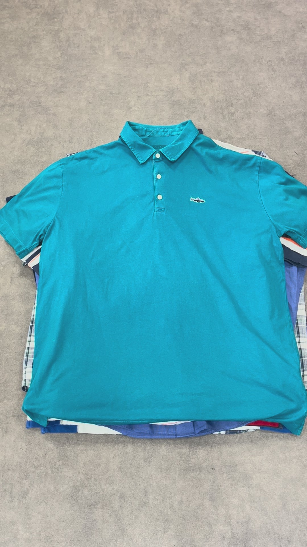 Box vintage 10 pièces mix marques été – vêtements en gros pour revente rapide