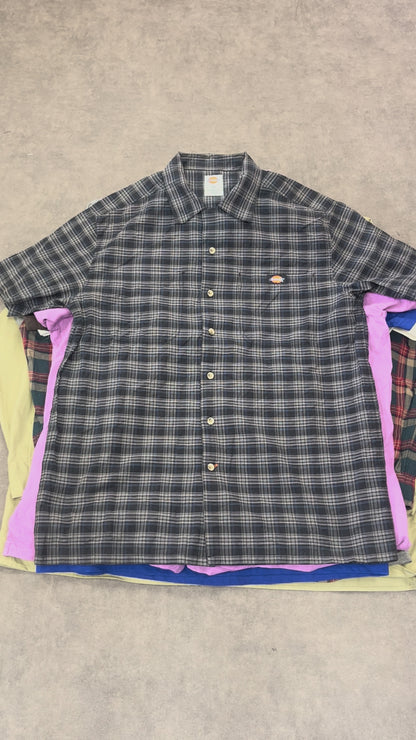 Mix vêtements vintage été 10 pièces – stock pour revendeurs Vinted friperie