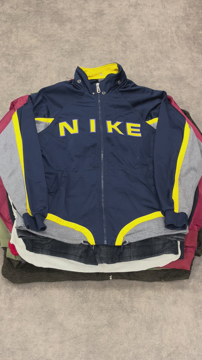 Vêtement vintage hiver – détail d’une pièce incluse dans le lot